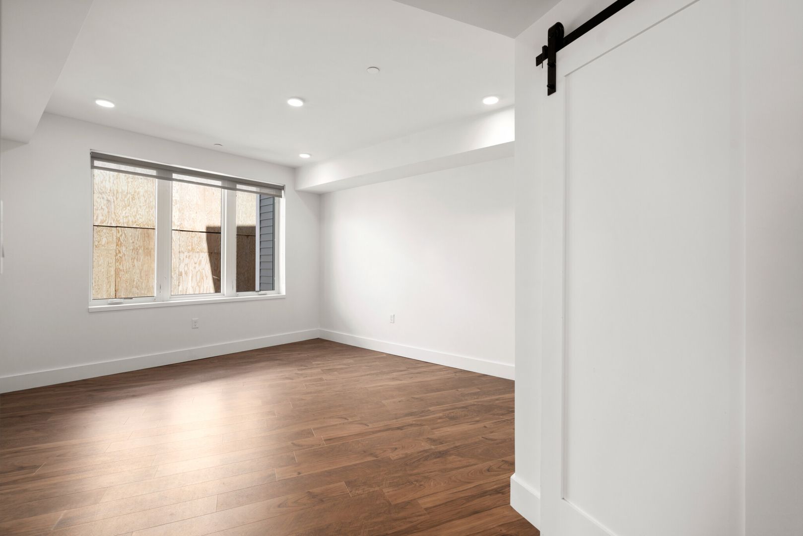 26 Hichborn Street, 1 Brighton MA 02135 - Photo 15