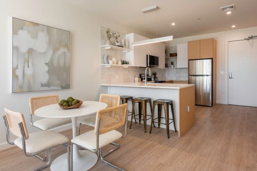 810 Washington Ave, 303, Revere, MA 02151