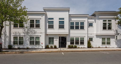 1223 Washington St., Unit 8, Norwood, MA 02062