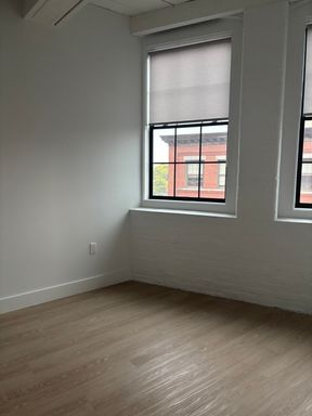 86 Essex, 504, Haverhill, MA 01832
