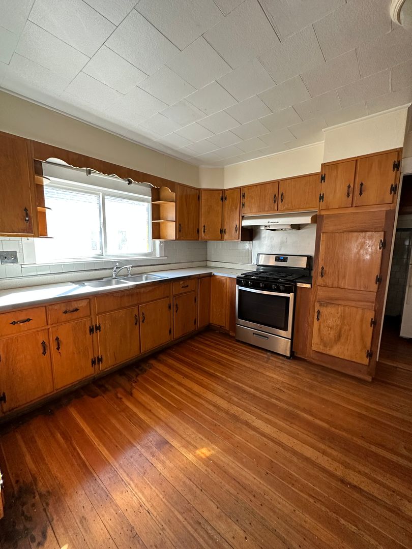 R - 42-44 Whitman Street - 2A Somerville MA 02144 - Photo 10