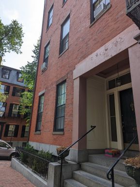 2 Louisburg Square, 4/5, Boston, MA 02108