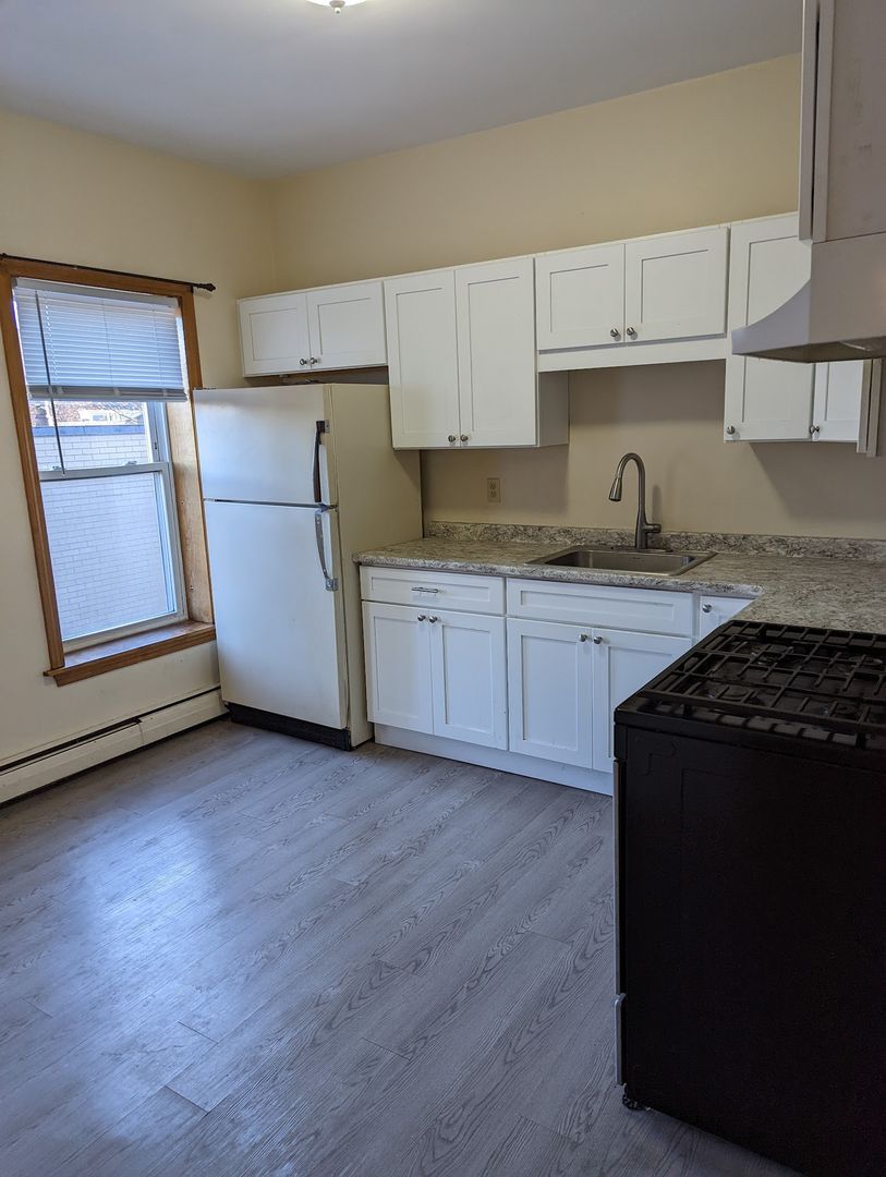 312-314 Cambridge Street #3 MA 02141 - Photo 1