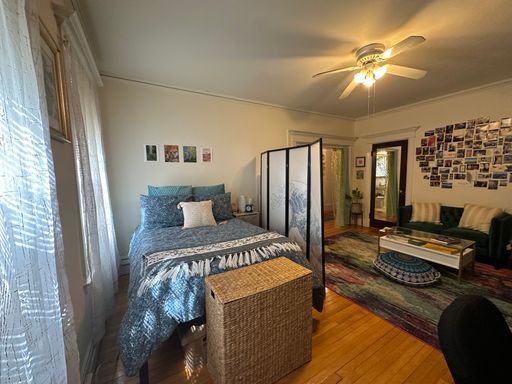 1277 Commonwealth Ave, 212, Boston, MA 02134