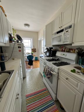 2 Inman Street, 10, Cambridge, MA 02138