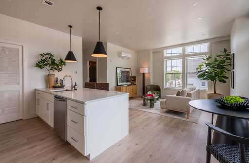 1223 Washington St., Unit 1, Norwood, MA 02062