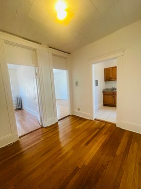 14 Palace Rd, 14P-7, Boston, MA 02115