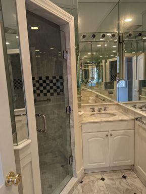 2 Louisburg Square, 4/5, Boston, MA 02108