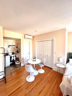 105 Pinckney Street, 7, Boston, MA 02114