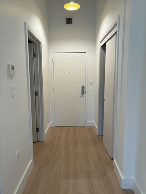 86 Essex , 202, Haverhill, MA 01832