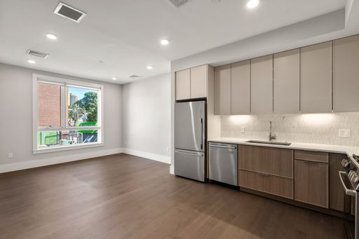 3193 Washington Street, 206, Boston, MA 02130