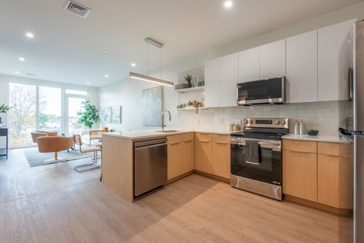 810 Washington Ave,  402, Revere, MA 02151