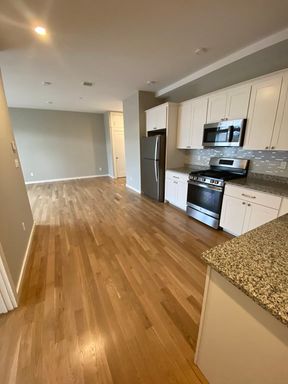 598 North Avenue, 306, Wakefield, MA 01880