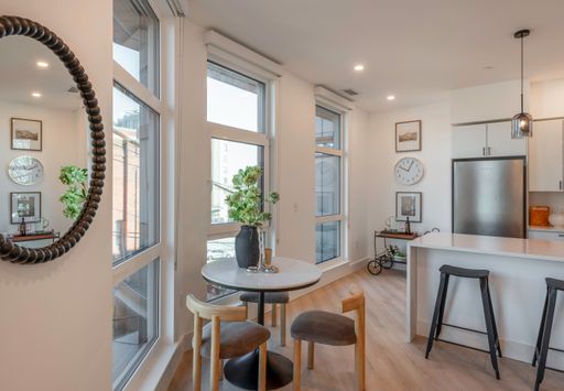 16 - 20 Medford St., 212, Somerville, MA 02134