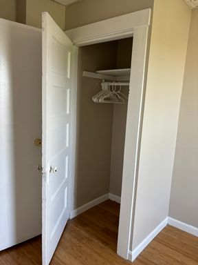 10-12 Rockdale Ave, 3, Lowell, MA 01854