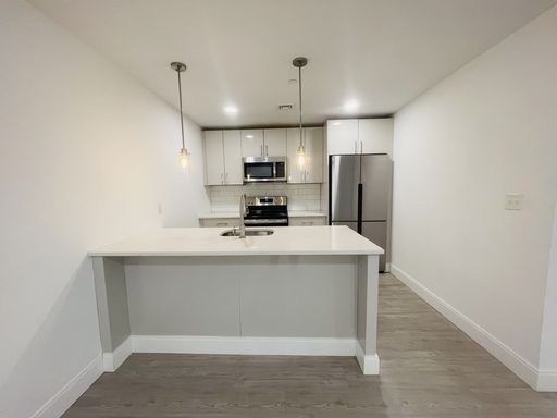 42 North Beacon St, 102, Boston, MA 02134