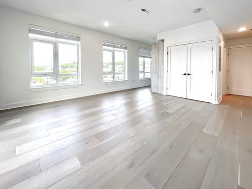 917 Bennington St, 311, East Boston, MA 02128