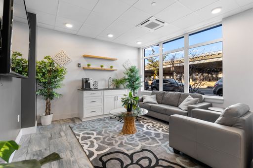 400 Mystic Avenue, 301, Somerville, MA 02145