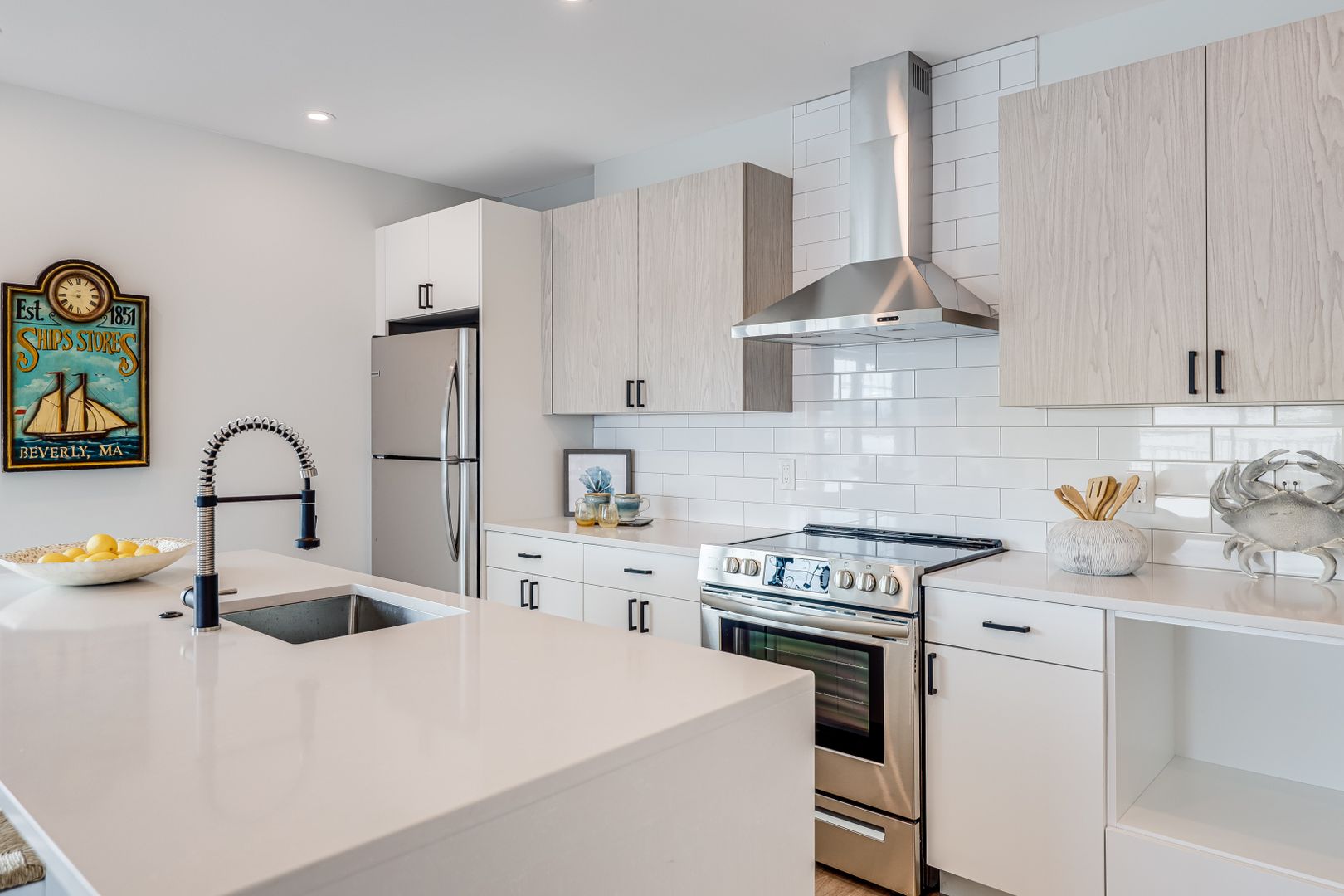 16 Congress Street Unit 30 Beverly MA 01915 - Photo 3