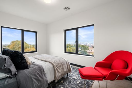 600 Broadway , 602, Everett, MA 02149