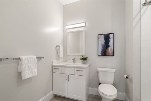 95 Fawcett St, 205, Cambridge, MA 02138