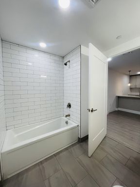 42 North Beacon St, 102, Boston, MA 02134