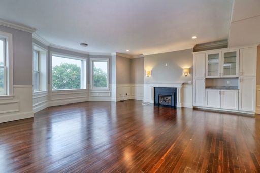 127-129 Bay State Road , PH, Boston, MA 02215