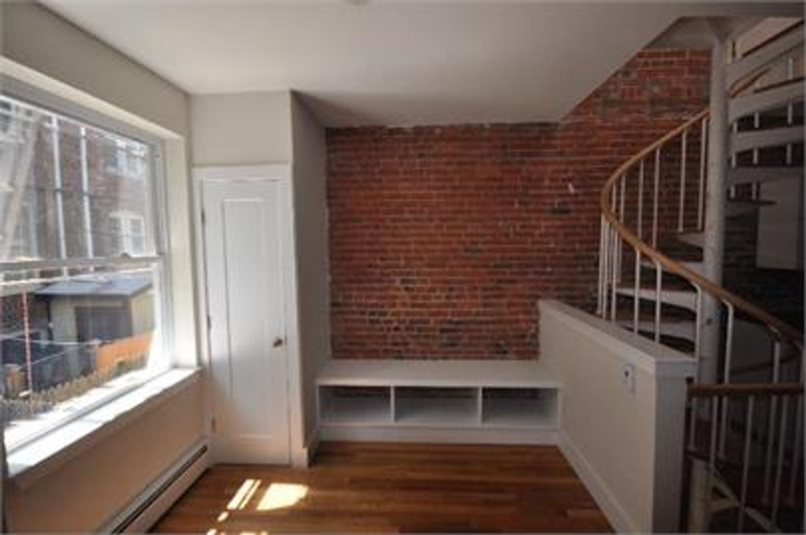 26 Sussex St MA 02120 - Photo 2