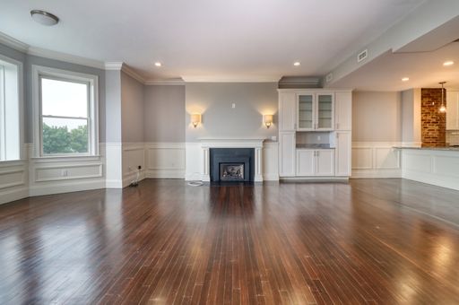 127-129 Bay State Road , PH, Boston, MA 02215