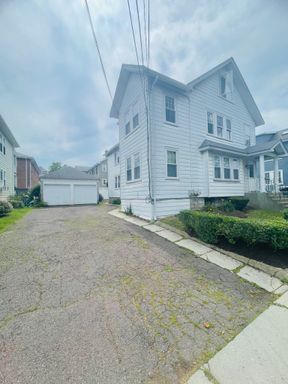 16 Templeton Parkway - 2, 2, Watertown, MA 02472