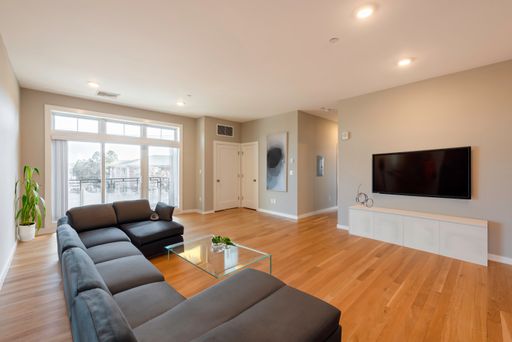 600 North Avenue, 207, Wakefield, MA 01880