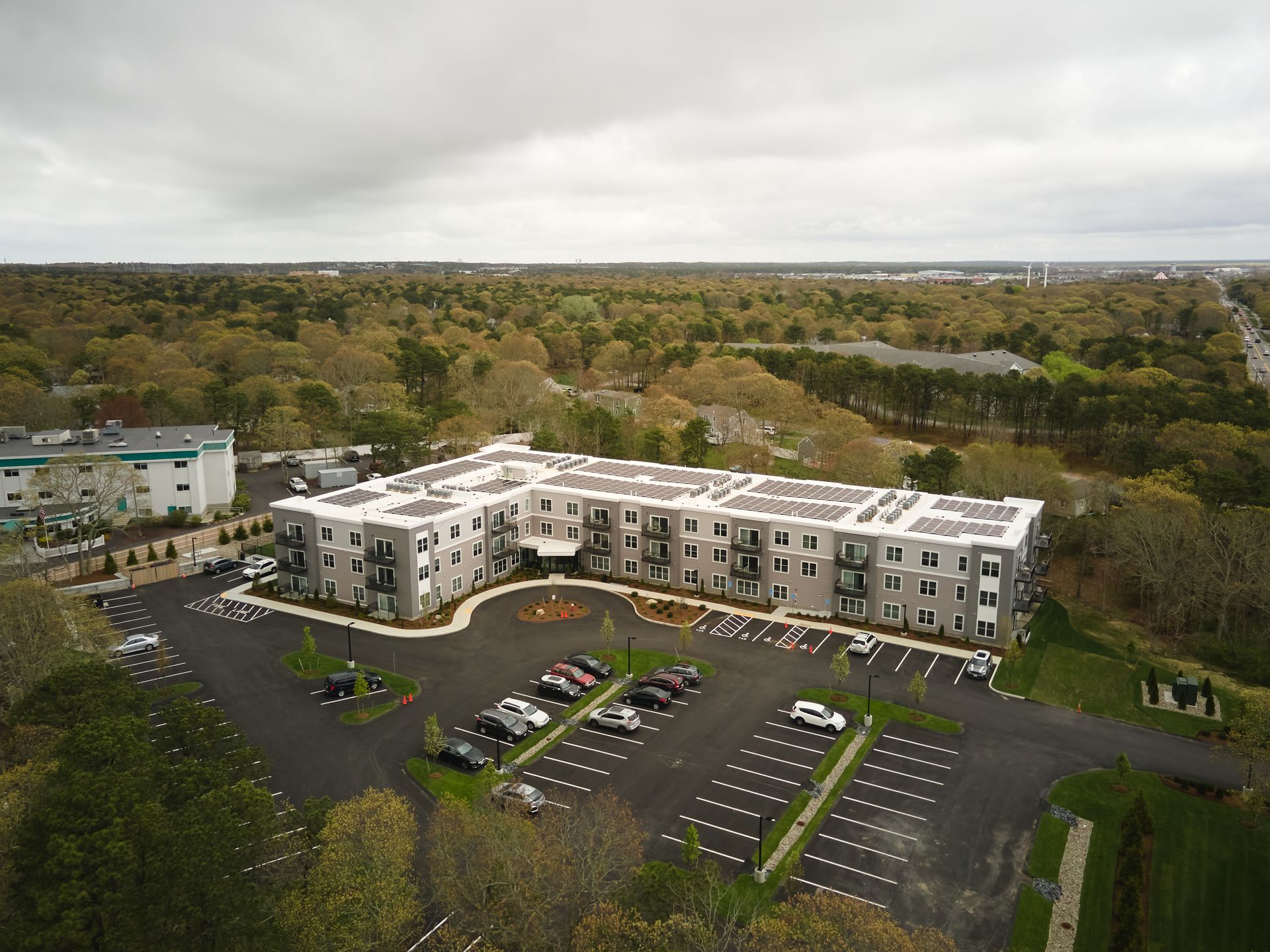 Hyannis Apartment: 850 Falmouth Road