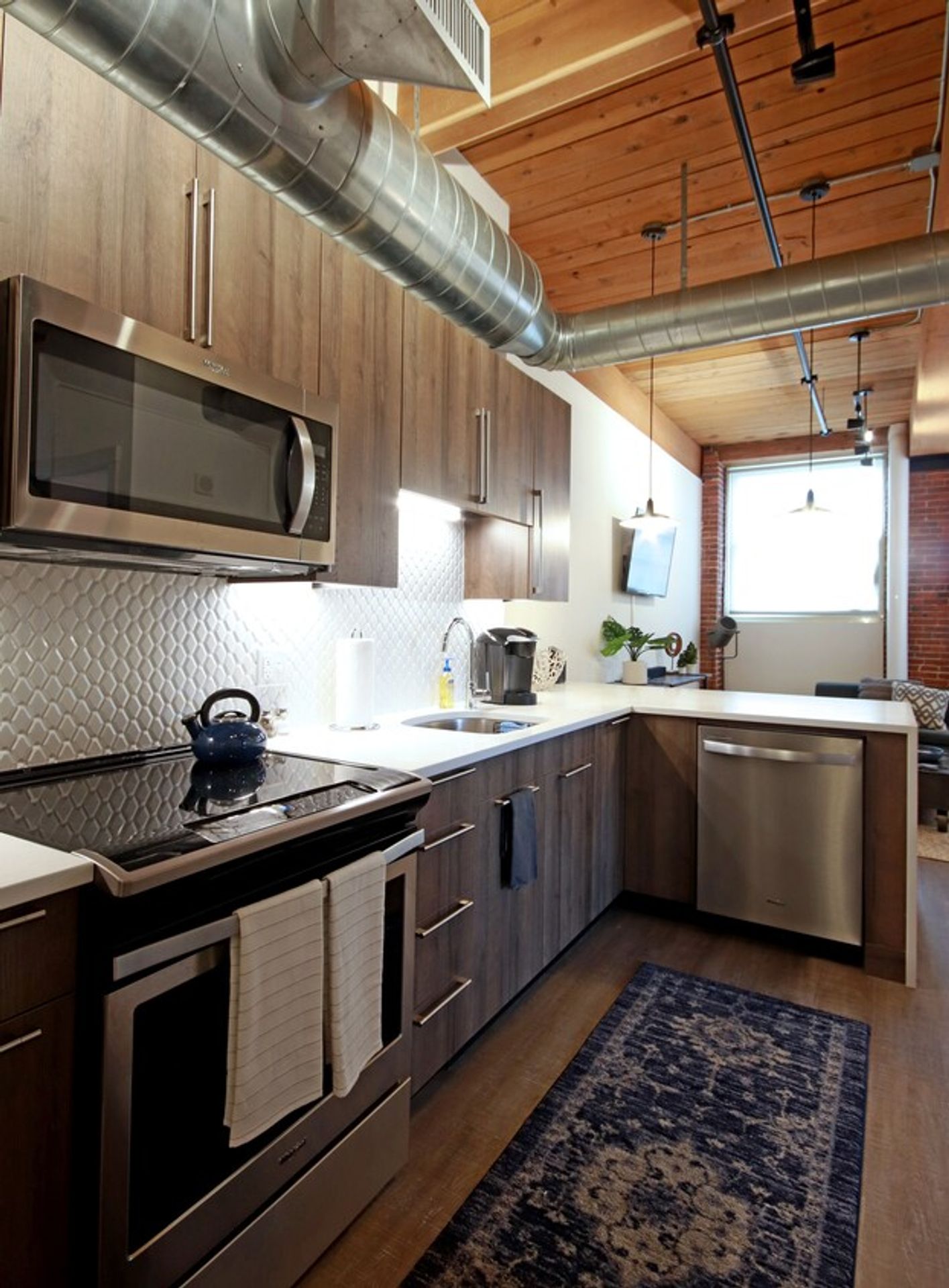 165 Thorndike Street