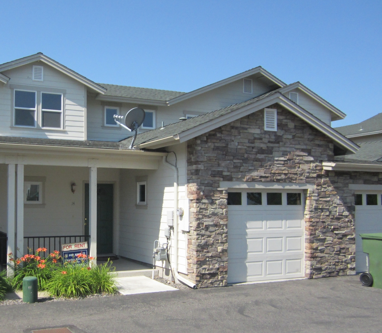 Minden Townhome: 1678 Hwy 395 #14