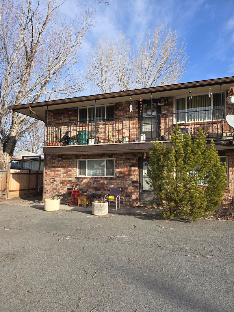 Carson City Apartment: 1420 North Curry St
