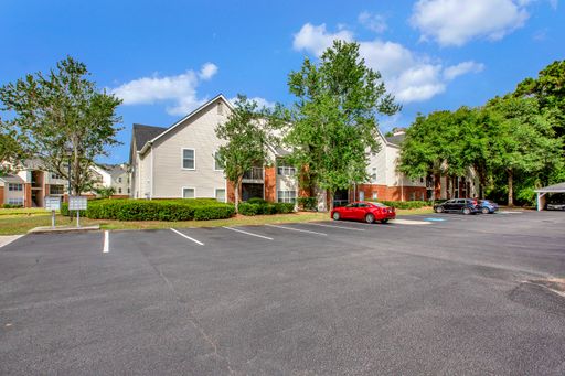 ** Coming Soon ** Mount Pleasant Condo MINUTES from IOP! – photo 1