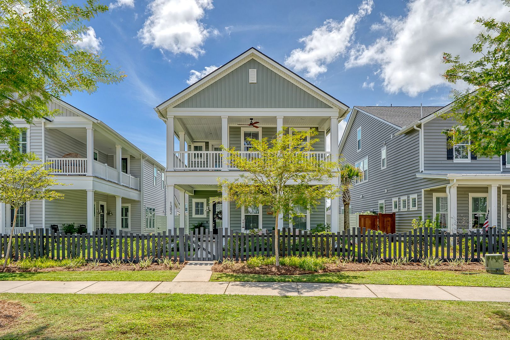 Summerville House: 1382 Clayfield Trail