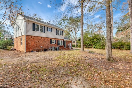 321 Shaftesbury Lane, Summerville, SC 29485