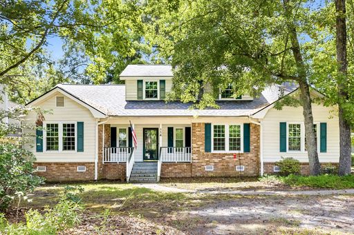 Lovely Home Has 3 Bedrooms with Attached Bathrooms! – photo 1