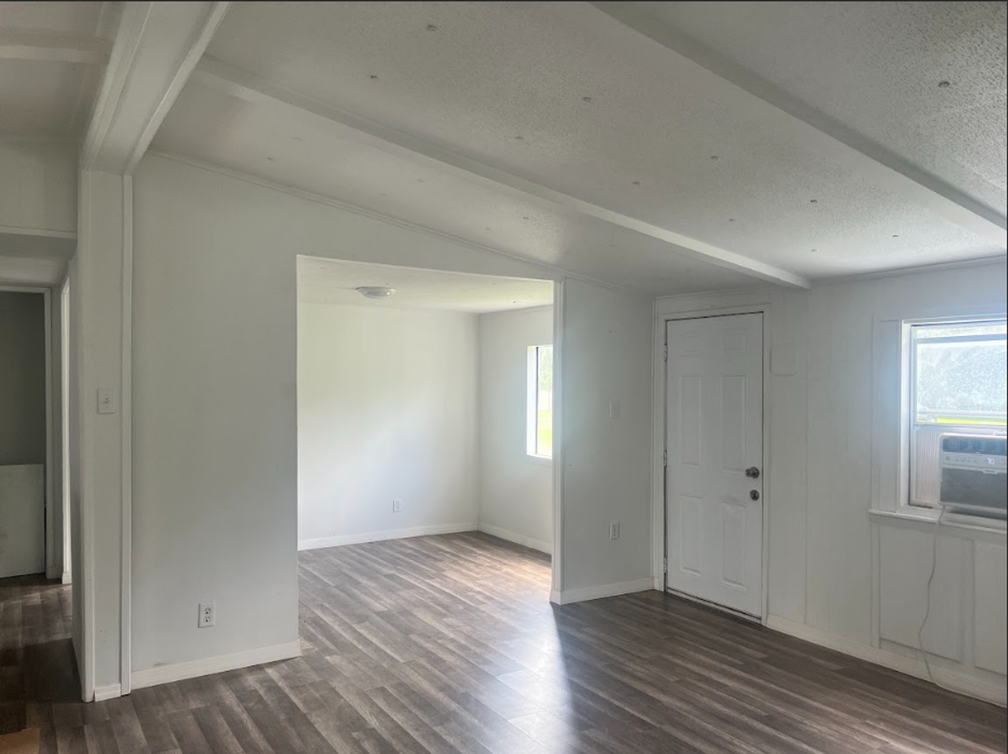 Palatka Apartment: 7017 Silver Lake Drive