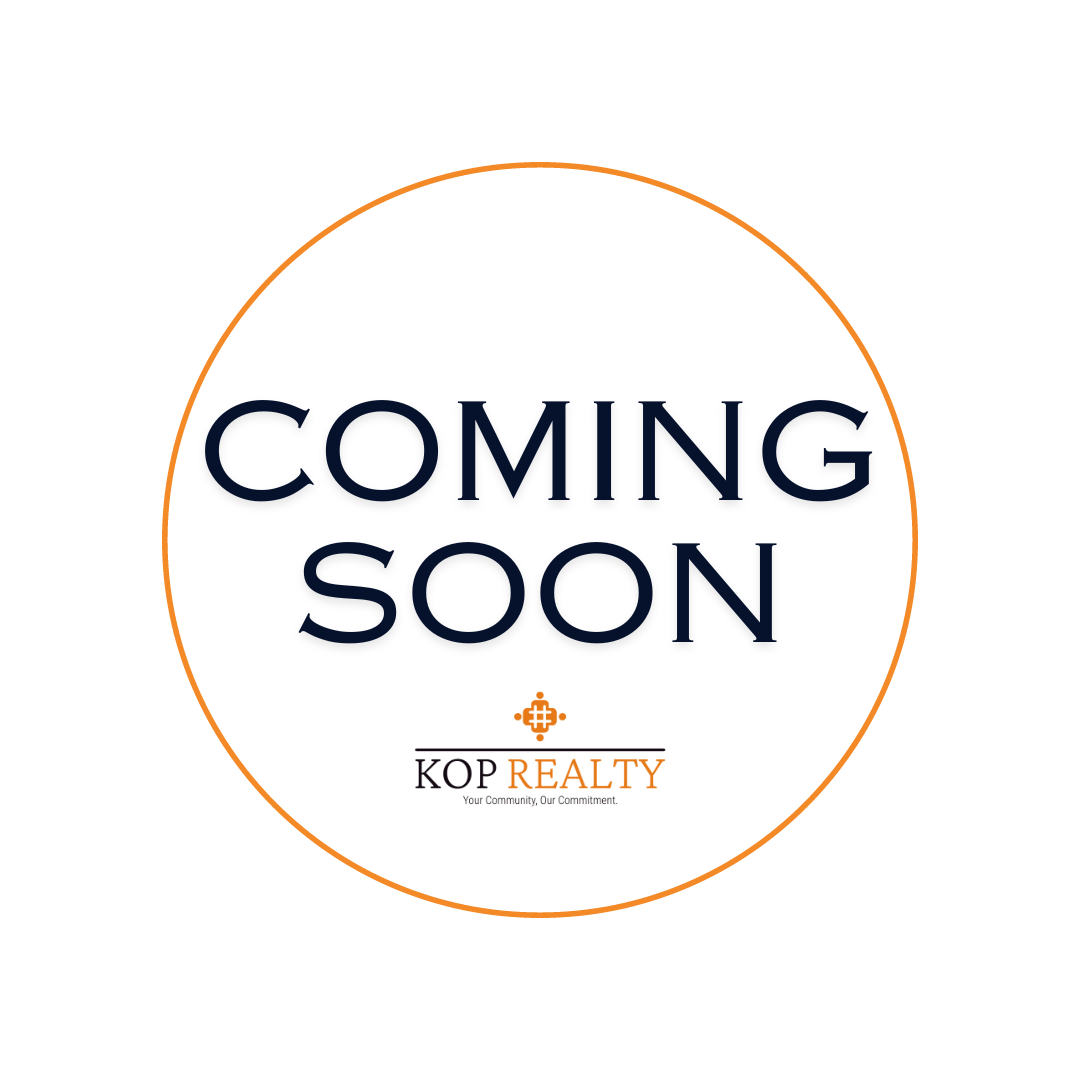 Cozy Charm Awaits in this Quaint 2 Bedroom Mobile Home!