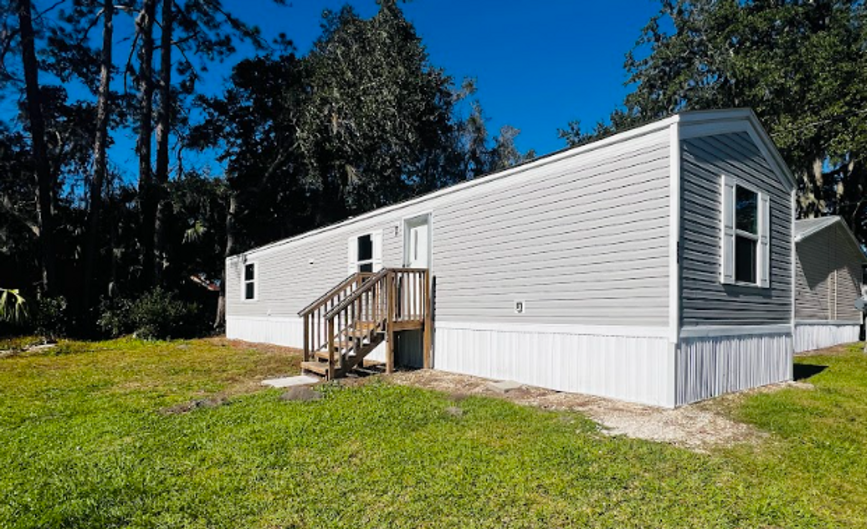Palatka Apartment: 7017 Silver Lake Drive