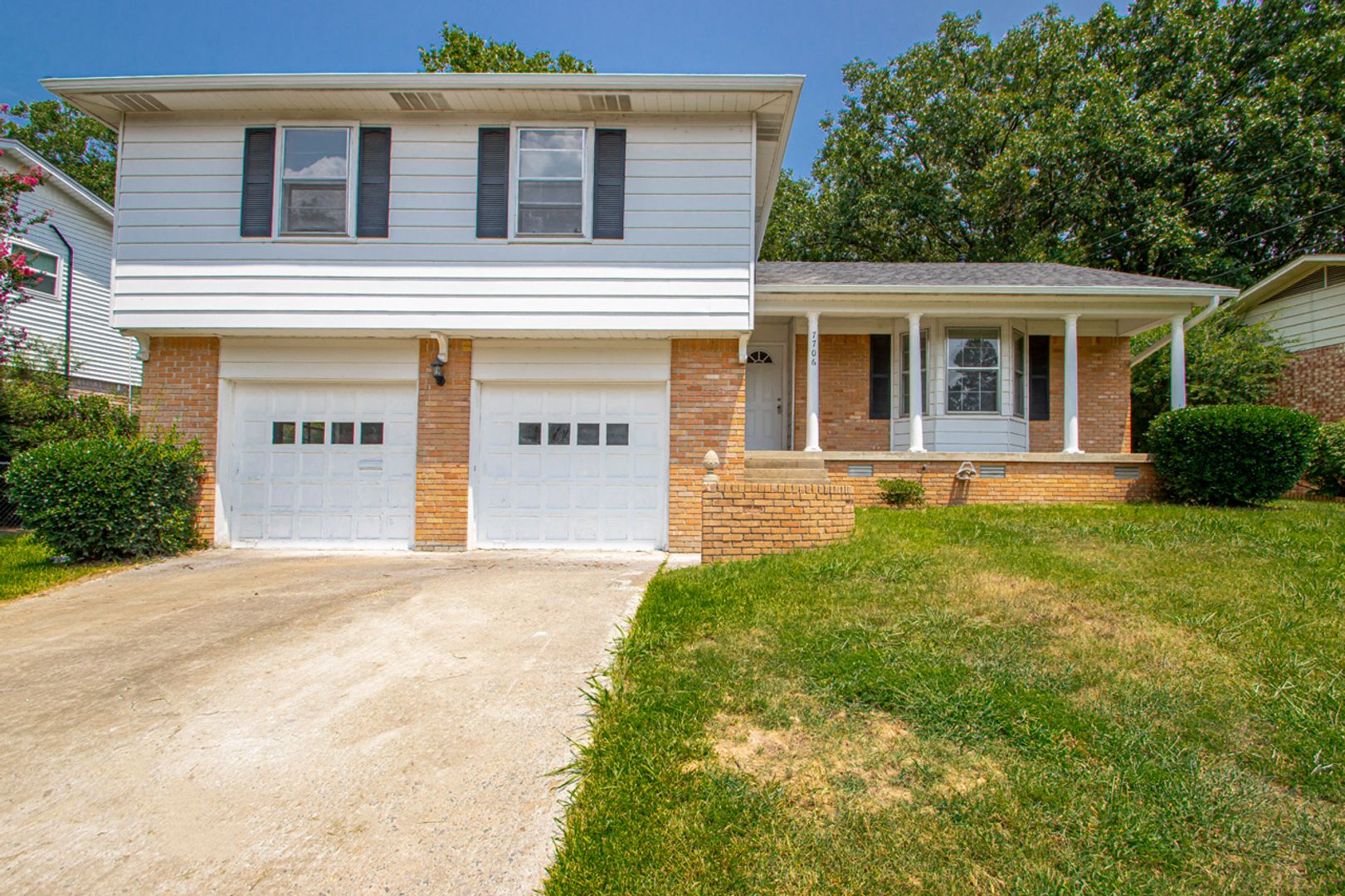 Little Rock House: 7706 Leawood Blvd