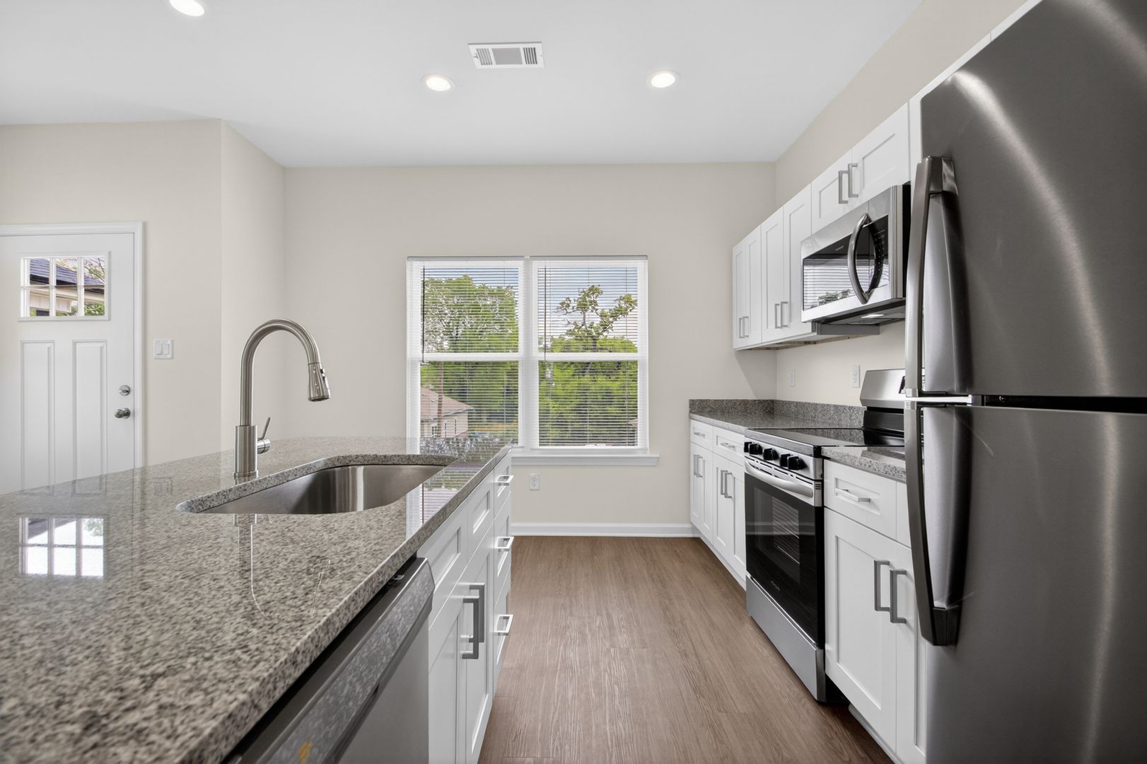 Little Rock Apartment: 3109 W 11th St