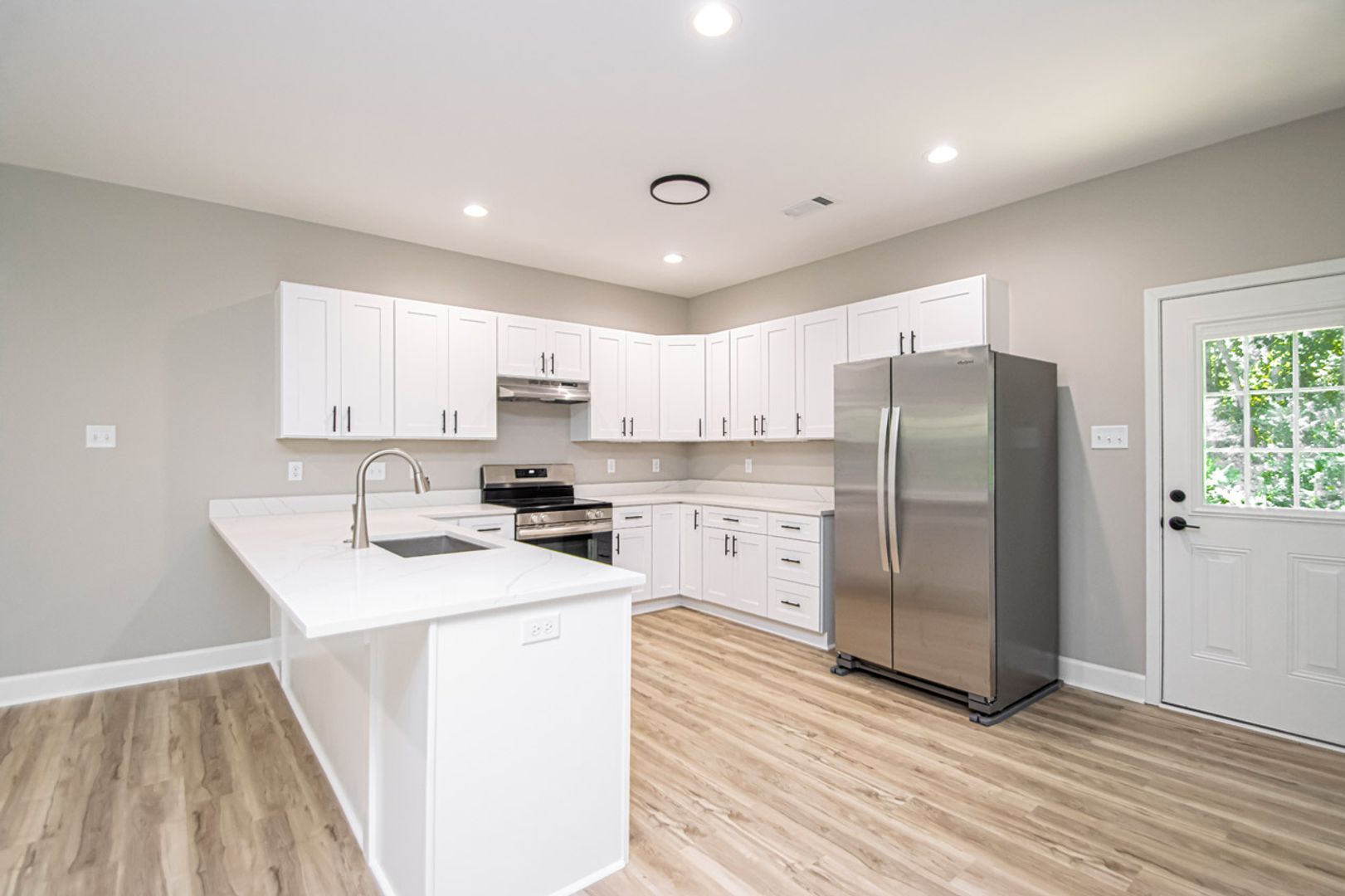 Little Rock House: 2201 W 3rd St