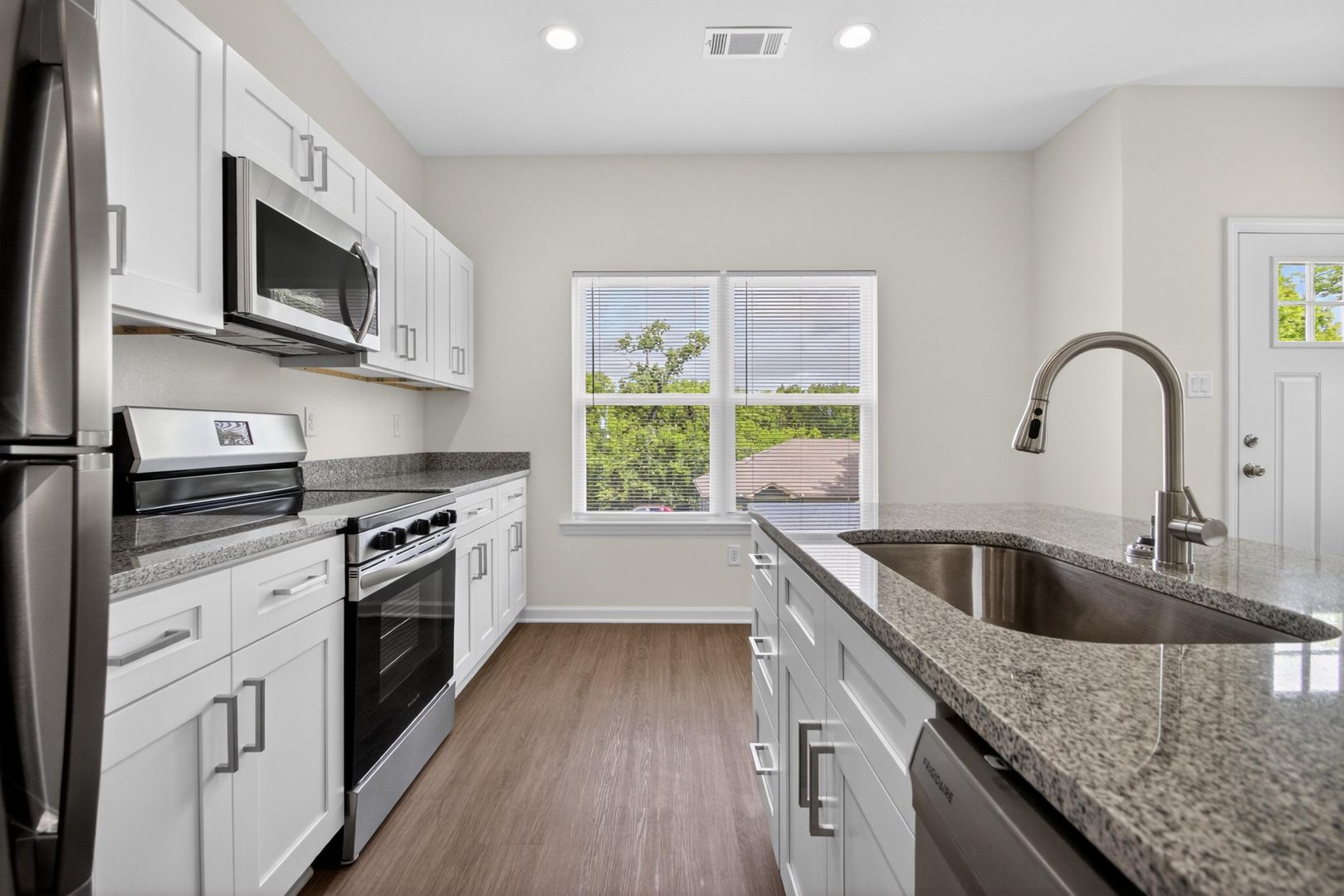 Little Rock Apartment: 3109 W 11th St