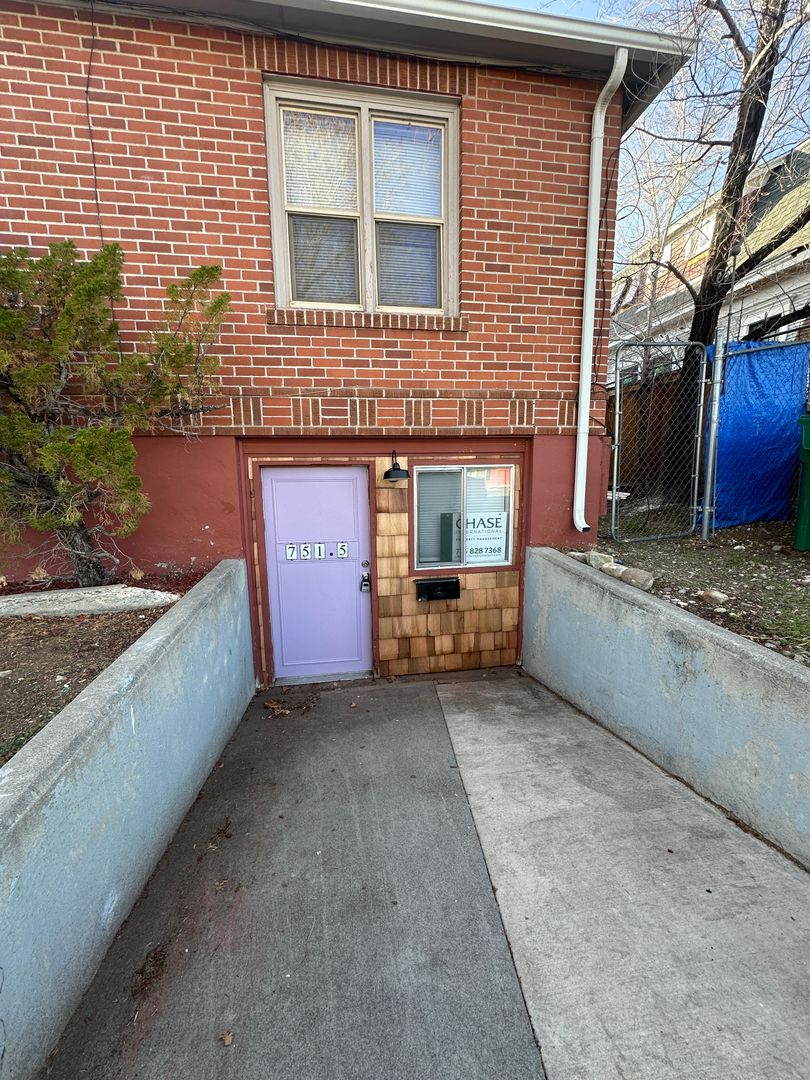 Reno Apartment: 751 Lander Street