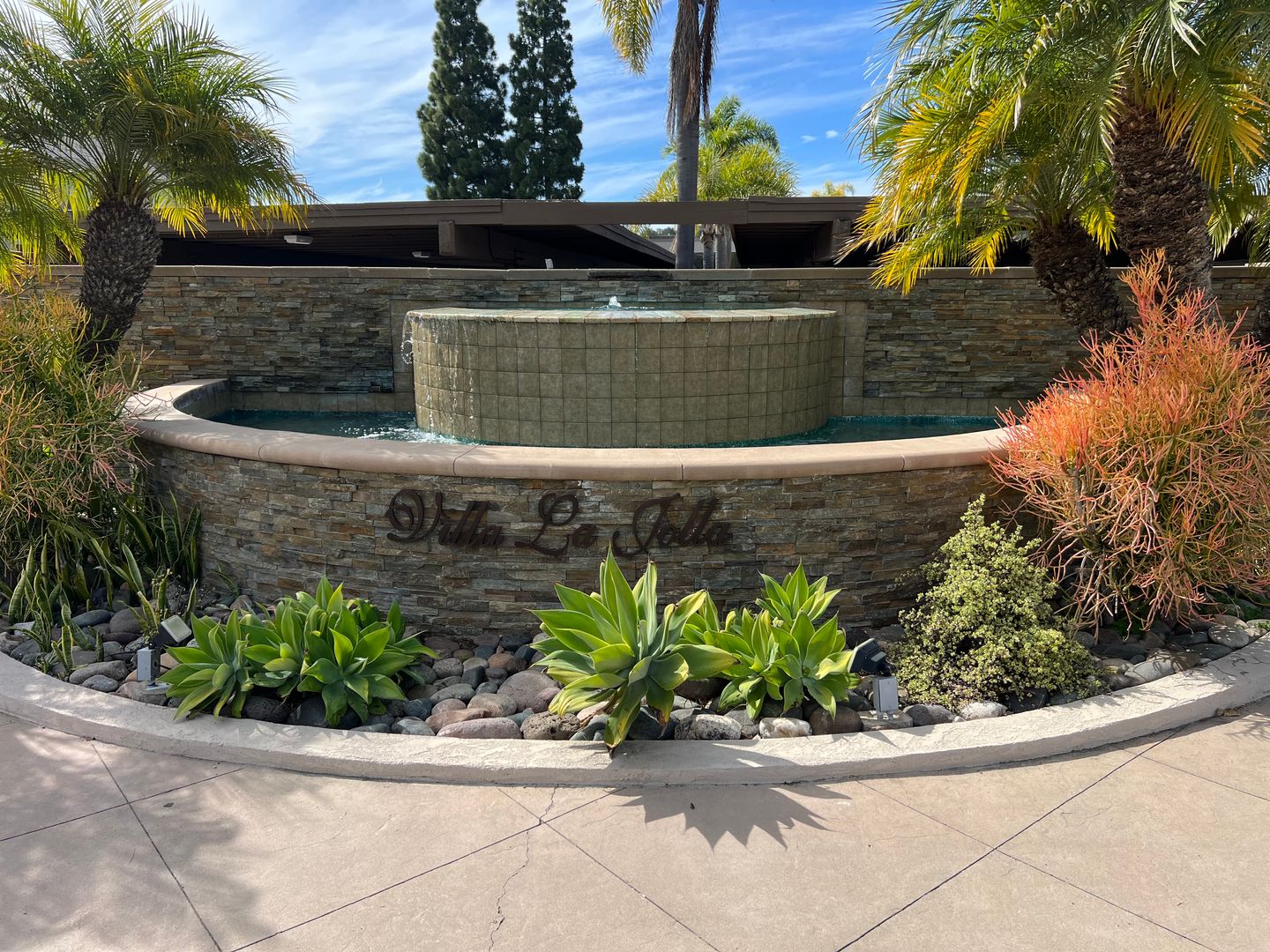 La Jolla House: 3162 Via Alicante