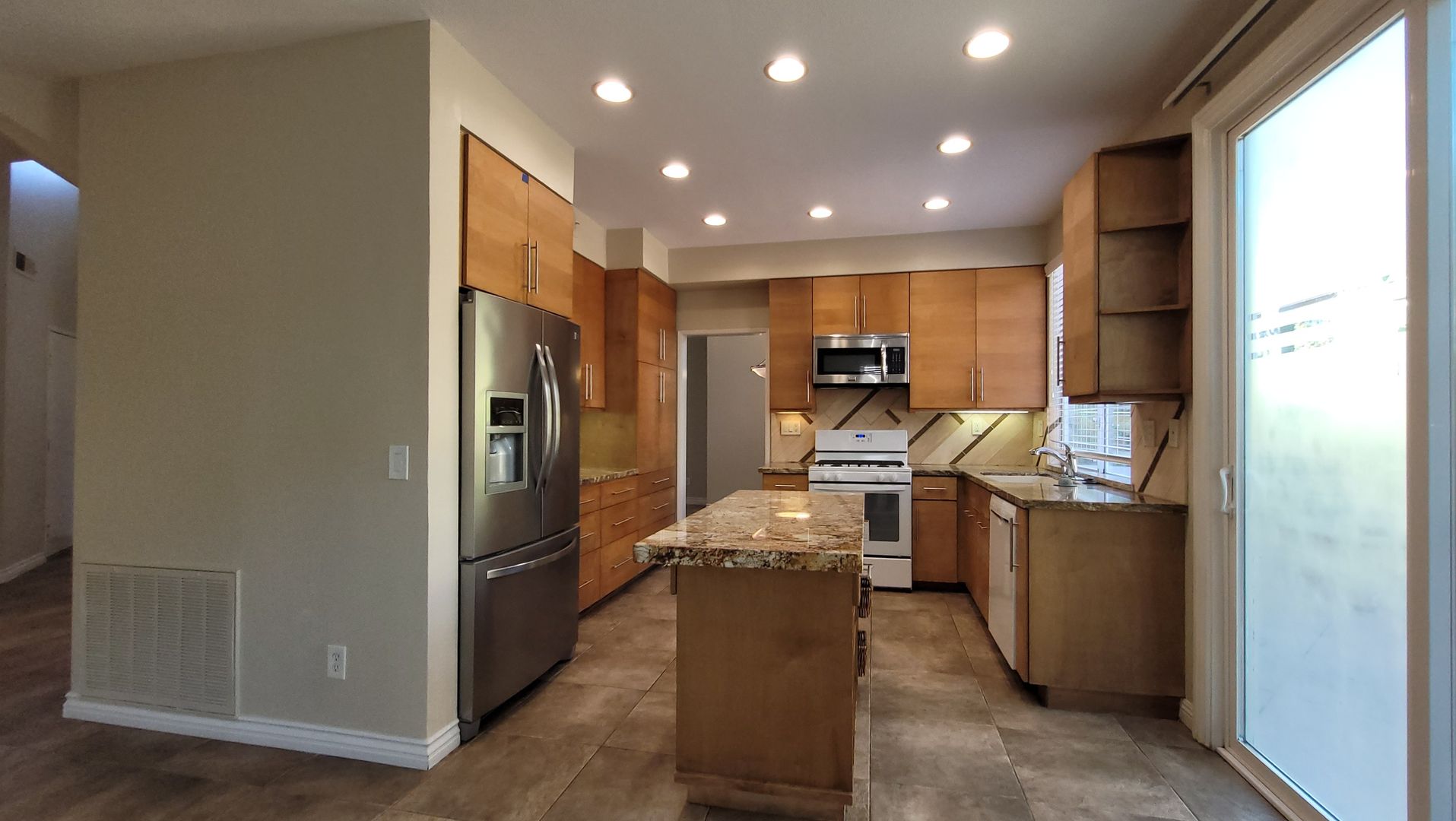 San Marcos House: 1234 Calle Prospero