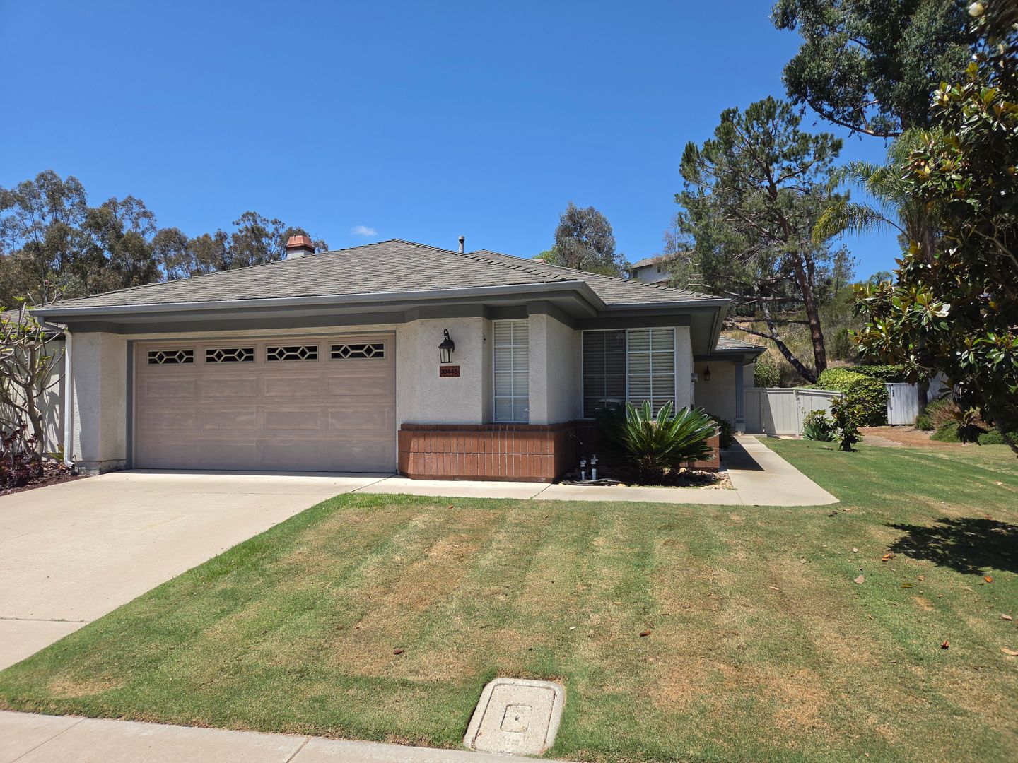 San Diego House: 10445 La Vita Court